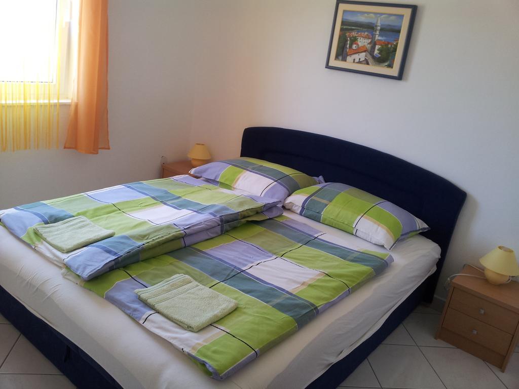 Apartments Vila Ana Vir Szoba fotó