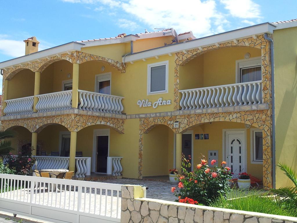 Apartments Vila Ana Vir Kültér fotó