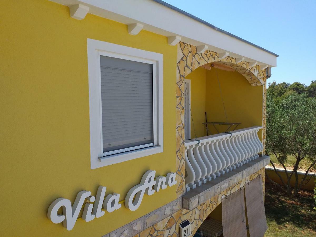 Apartments Vila Ana Vir Kültér fotó