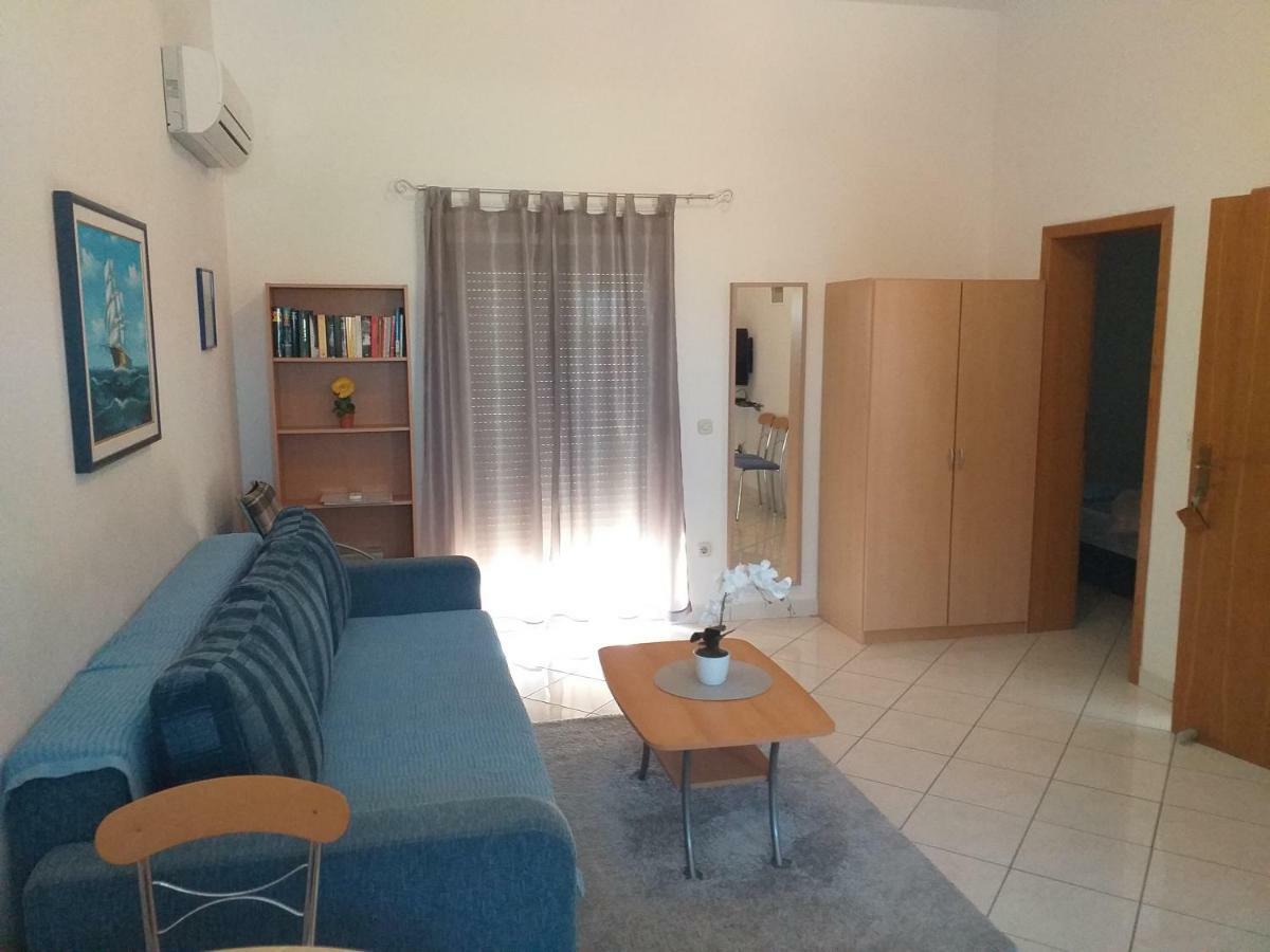 Apartments Vila Ana Vir Kültér fotó
